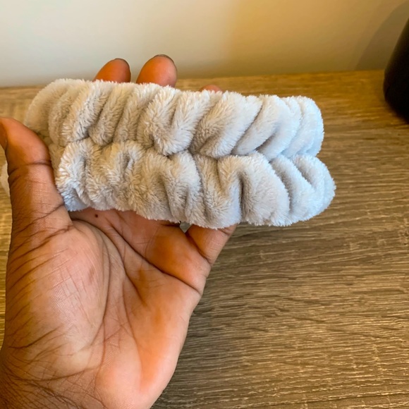 OMG plush spa headband ! - Picture 4 of 4